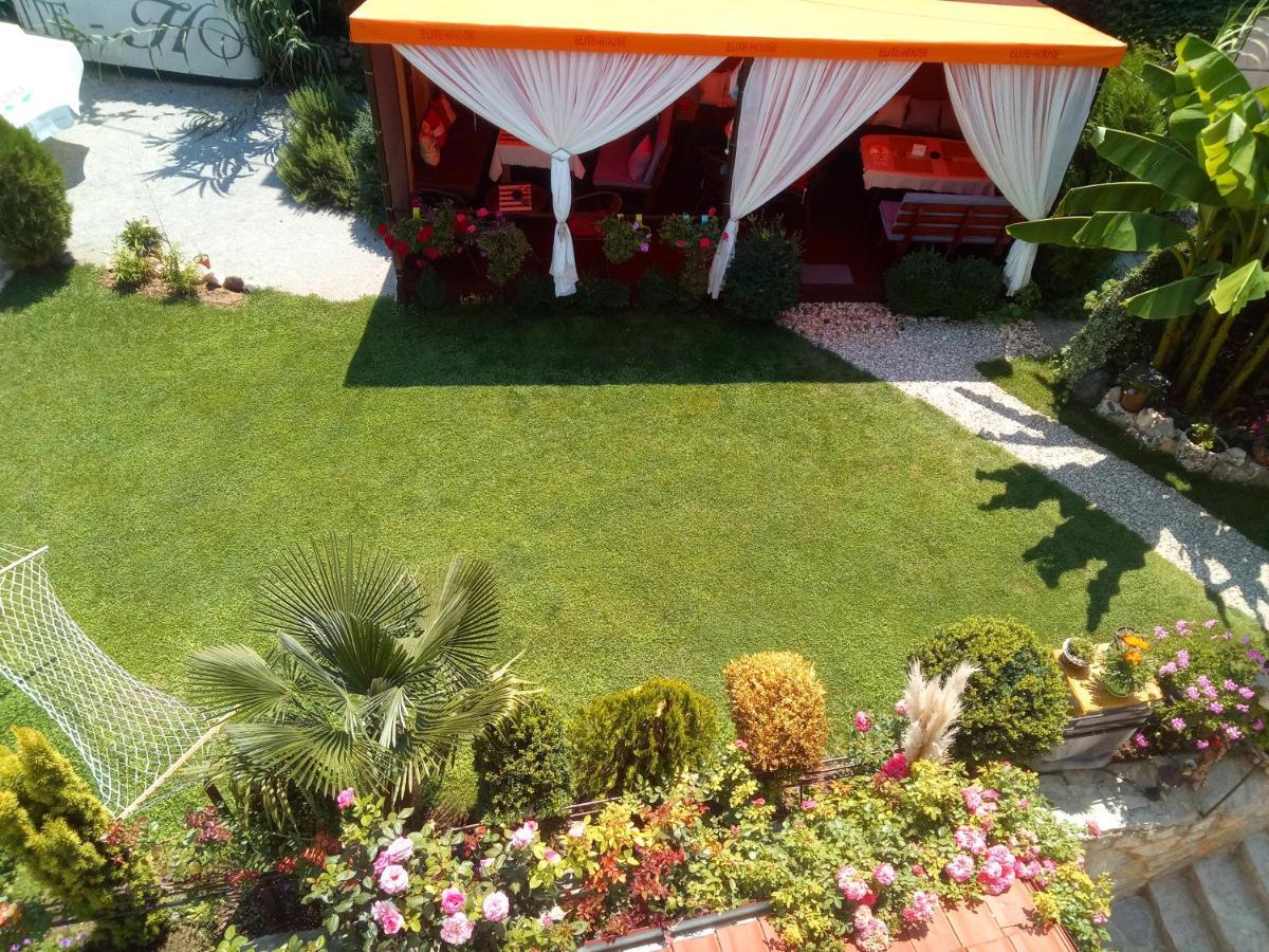 Hotel Yard House Trpejca à Ohrid Extérieur photo