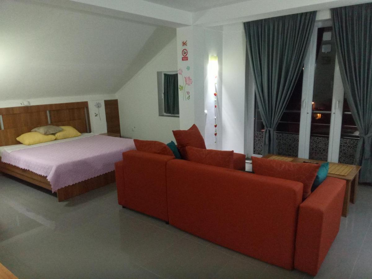 Hotel Yard House Trpejca à Ohrid Extérieur photo