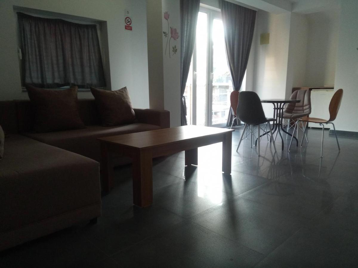 Hotel Yard House Trpejca à Ohrid Extérieur photo